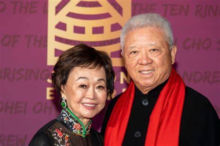 Andrew & Peggy Cherng Net Worth 2024