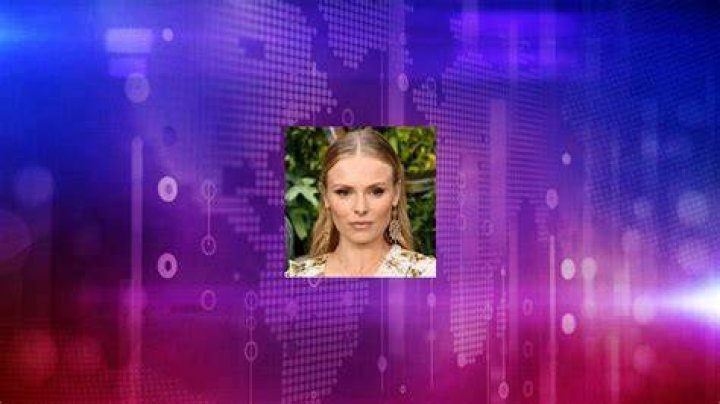 Clementine Nicholson Net Worth