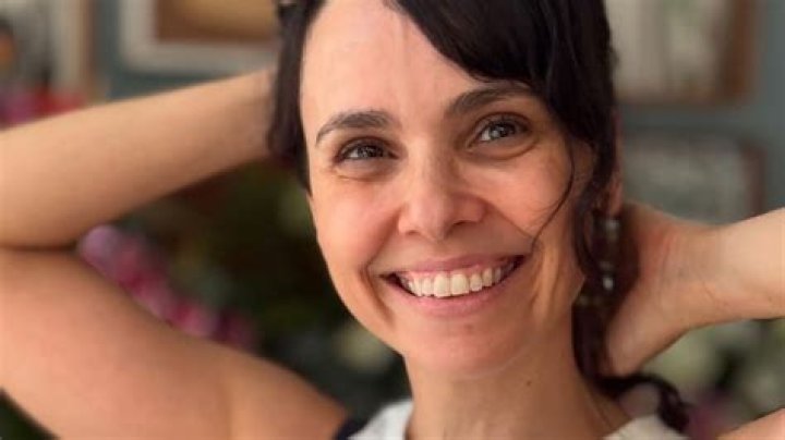 Debora Falabella