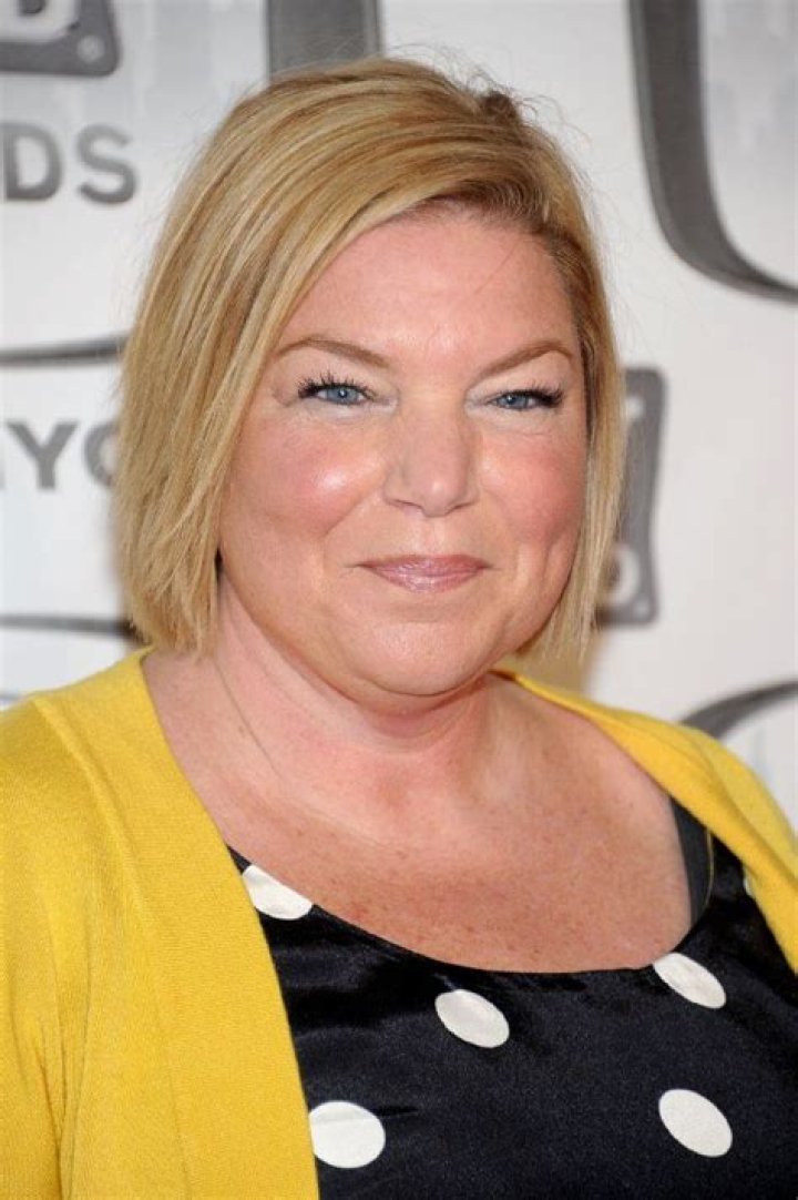 Mindy Cohn Net Worth