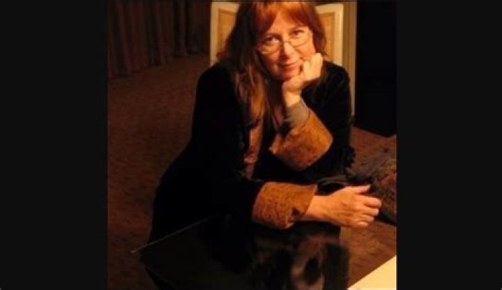 Nina Axelrod Net Worth