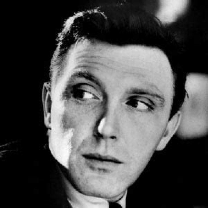 Robert Lansing Net Worth